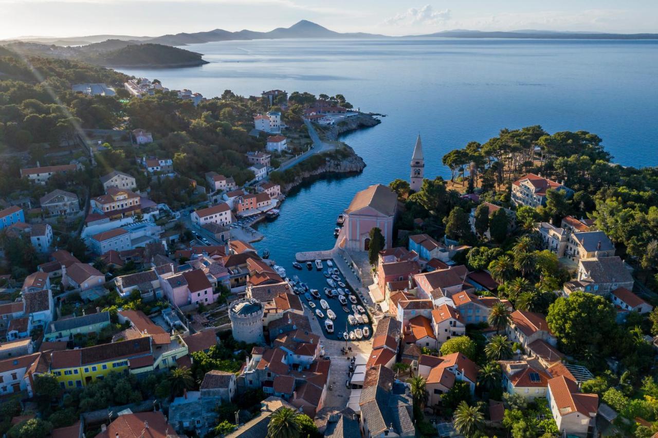 Vacation House Orange Veli Losinj Exterior photo