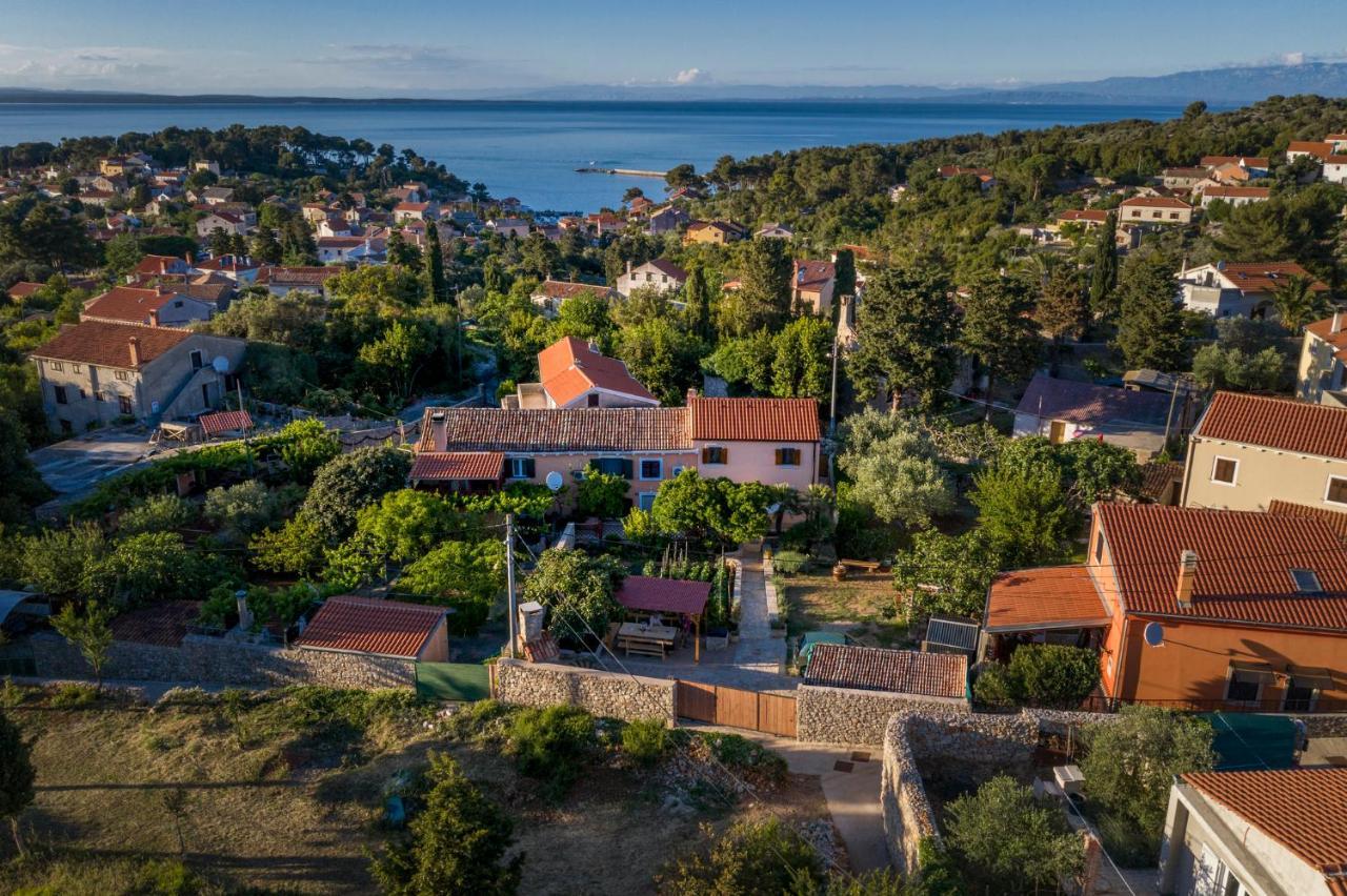 Vacation House Orange Veli Losinj Exterior photo